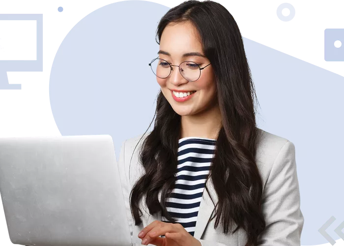 a lady with glasses with a laptop